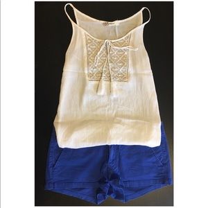 Lightweight white tank